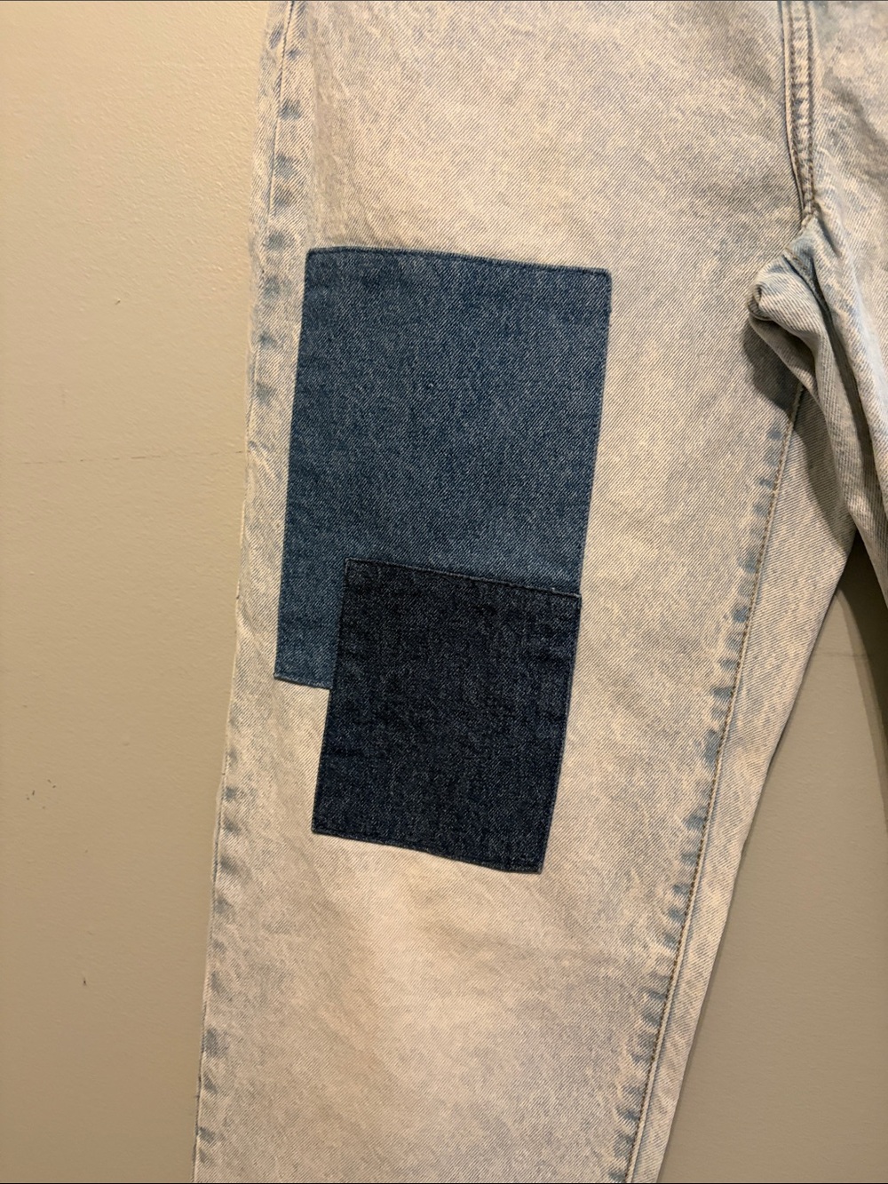 Light Blue Patchwork Women’s Jeans - Picture 3 of 5